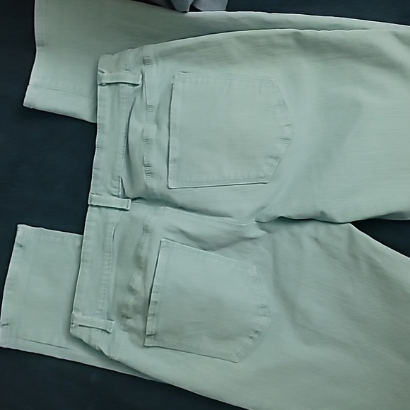 Jeans - Picture 4 of 4